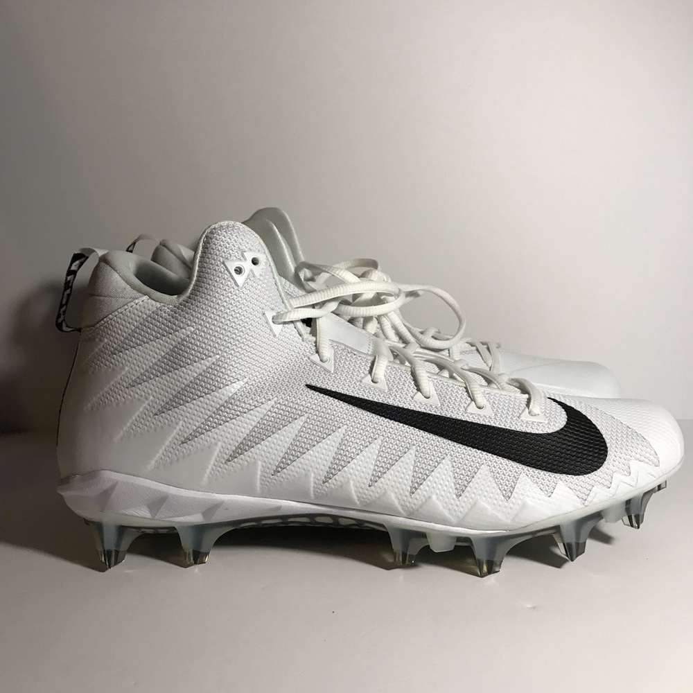 Nike Alpha Menace Pro Mid Size 14 Football Cleats